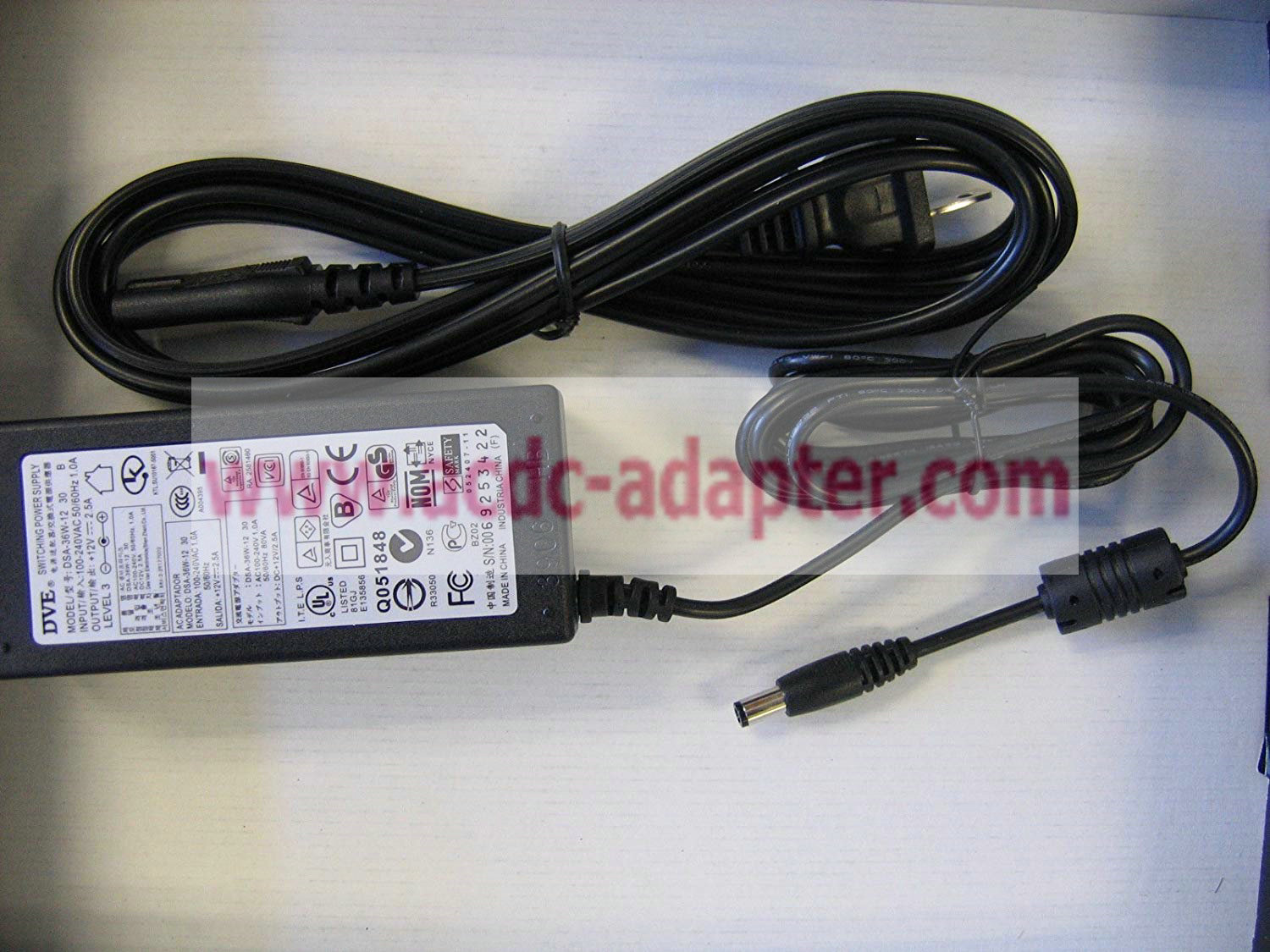 New 12V DC 3A DVE Electronics DSA-36W-12 AC Adapter Power Supply - Click Image to Close